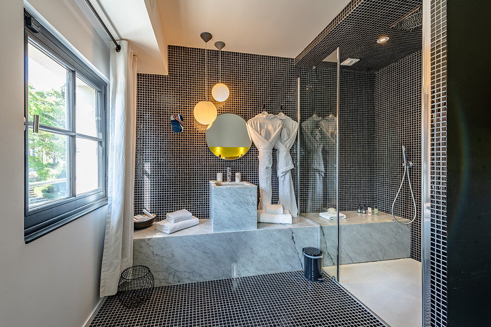 banquette marbre blanc vasque