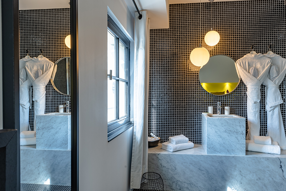 vasque cube blanc de carrare